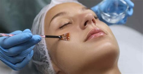 7 Treatment Laser Wajah Murah Meriah: Wajah Glowing Mulai dari Rp50 Ribu! 7 Treatment Laser Wajah Murah Meriah: Wajah Glowing Mulai dari Rp50 Ribu!