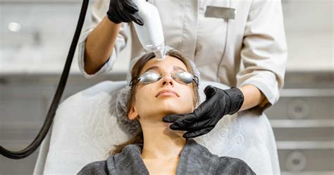 7 Treatment Laser Wajah Murah Meriah: Wajah Glowing Mulai dari Rp50 Ribu! 7 Treatment Laser Wajah Murah Meriah: Wajah Glowing Mulai dari Rp50 Ribu!