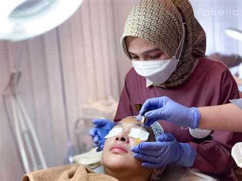 5 Hal Wajib Dilakukan Setelah Skin Booster Supaya Glowing Maksimal! 5 Hal Wajib Dilakukan Setelah Skin Booster Supaya Glowing Maksimal!