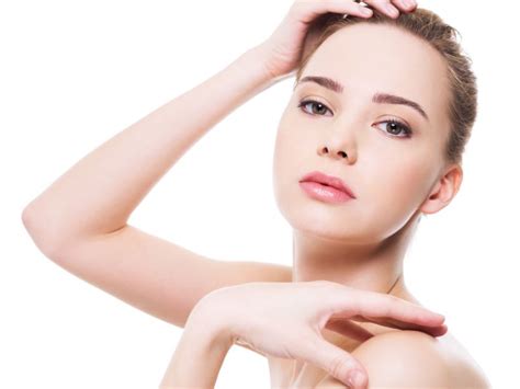 7 Rahasia Kulit Wajah Glowing Anti Kusam, Nomor 5 Bikin Kaget! 7 Rahasia Kulit Wajah Glowing Anti Kusam, Nomor 5 Bikin Kaget!