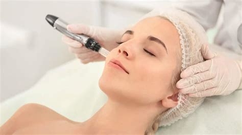 5 Rahasia Kulit Glowing Setelah Treatment Dermapen yang Wajib Kamu Tahu! 5 Rahasia Kulit Glowing Setelah Treatment Dermapen yang Wajib Kamu Tahu!