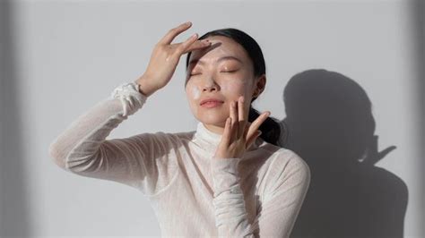 7 Langkah Rahasia Kulit Tetap Glowing Setelah Seharian Kena Matahari! 7 Langkah Rahasia Kulit Tetap Glowing Setelah Seharian Kena Matahari!